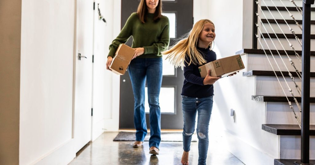 De Minimis Tariff Loophole Expires Friday: Impacts on Shoppers Explained
