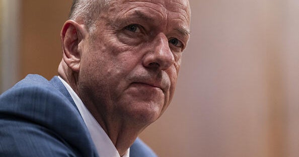 UnitedHealth CEO Resigns as Company Suspends Financial Outlook