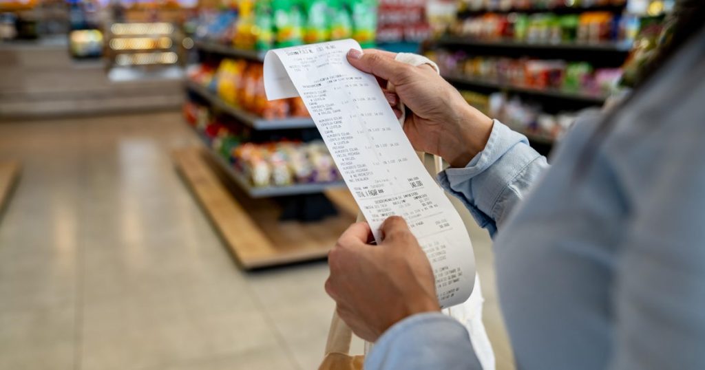 U.S. Inflation Gauge Indicates Slower Price Growth in April Amid Tariff Stability
