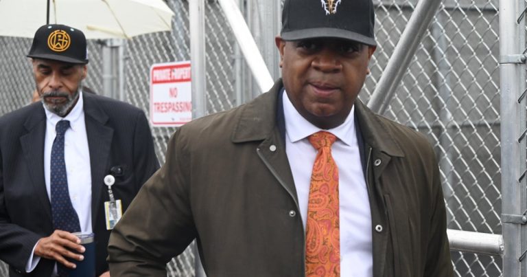 Newark Mayor Arrested for Trespassing at ICE Facility