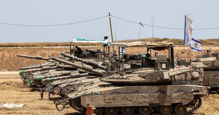 Israel Intensifies Offensive Against Hamas Amid Ongoing Gaza Food Crisis and Hostage Situation