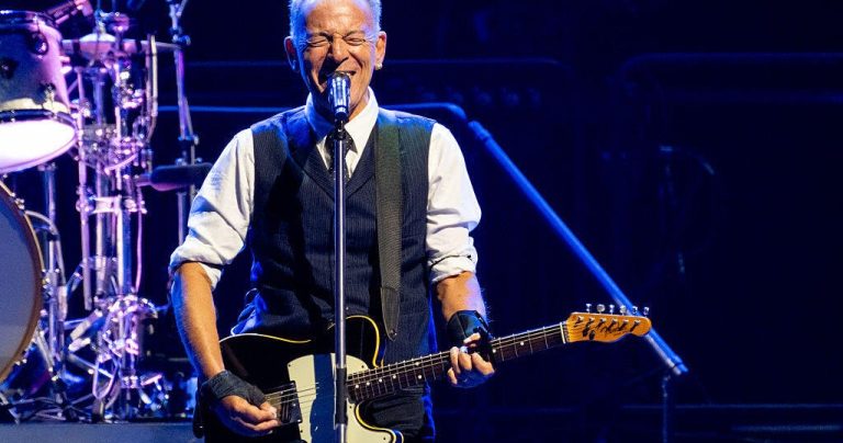 Springsteen Labels Trump "Treasonous," Trump Hits Back on Rock Star's Appearance