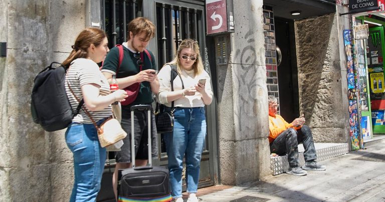 65,000 Airbnb Rentals in Spain Ordered Blocked for Violations