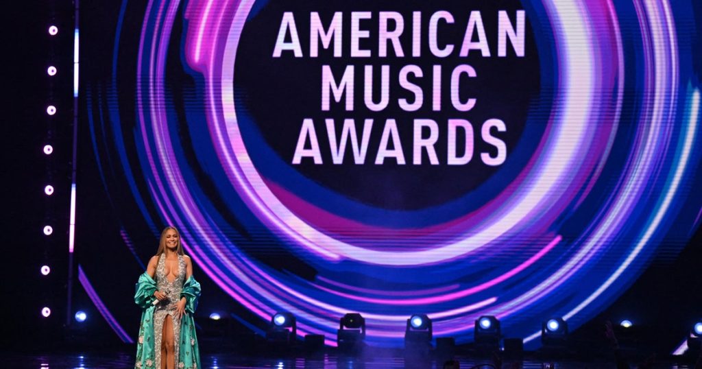 2025 American Music Awards Winners Announced: Live Updates