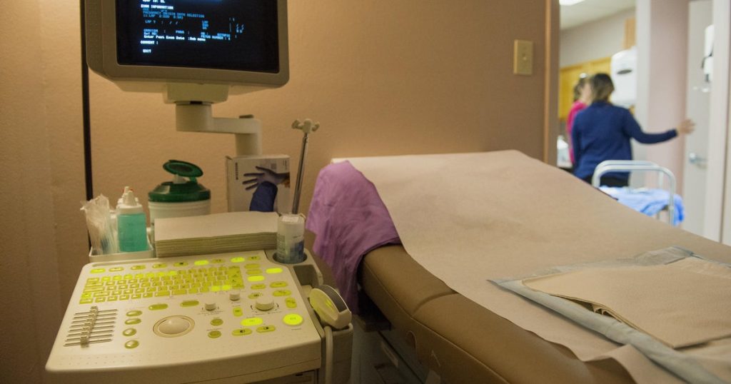 Texas Lawmakers Progress Bill to Refine Medical Exceptions in Abortion Law
