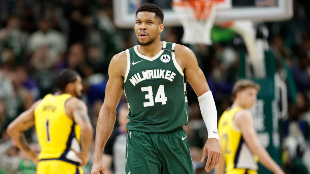 Giannis Antetokounmpo to Meet with Bucks for Team Direction Talks