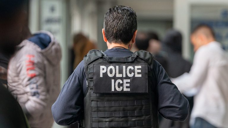 Texas Bill Mandating Sheriff Collaboration with ICE Gains Initial Approval