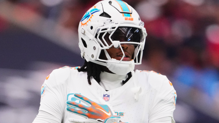 Trade Rumors: Eagles and Rams Top Contenders for Jalen Ramsey if Dolphins Deal Pro-Bowl Defensive Back