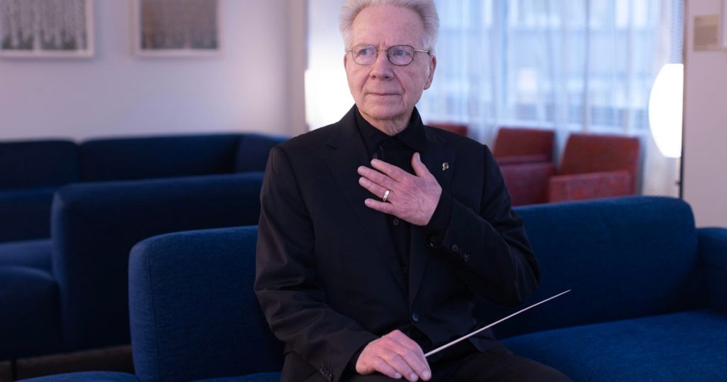 Conductor's Sudden Weight Gain Linked to Heart Condition Revealed by Surgery