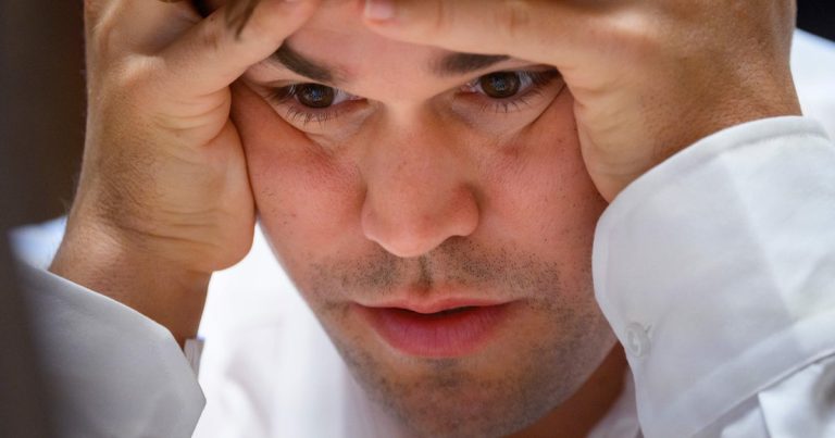 Magnus Carlsen Held to Draw in Global Chess Showdown