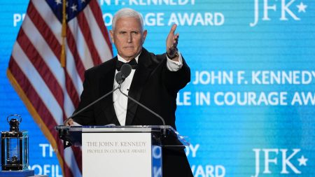 Pence Advises Trump to Avoid Tax Hikes on Wealthy Americans