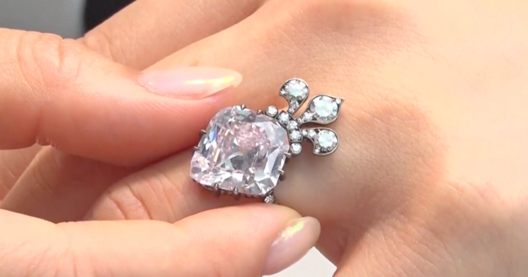 Marie Antoinette’s Pink Diamond Expected to Fetch Up to $5 Million at Auction