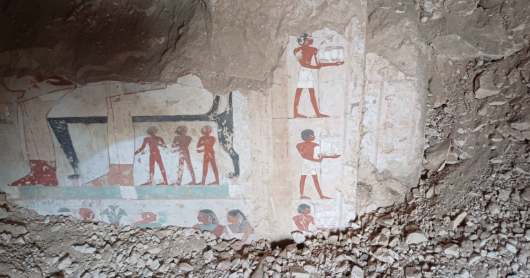 Three Ancient Tombs of Notable Statesmen Found in Egypt