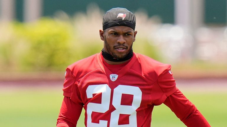 Shilo Sanders Shines at Buccaneers Rookie Minicamp