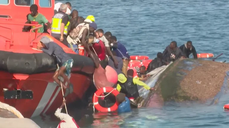 Seven Migrants Die in Boat Capsize Near Canary Islands During Rescue Attempt