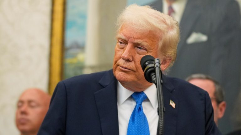 Trump Unable to Dismiss Democratic Members from Federal Oversight Board