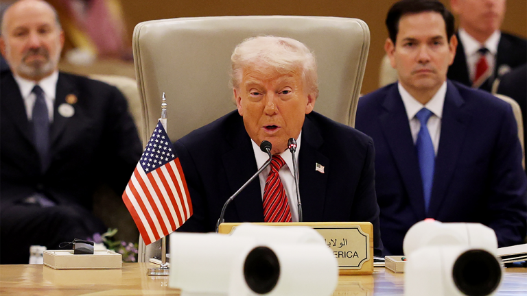 Trump Expresses Desire for Iran Deal and Expansion of Abraham Accords