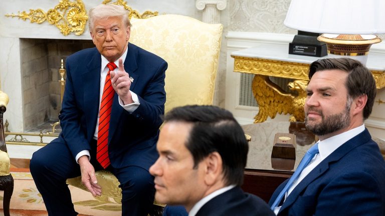 White House Pushes for Ceasefire Between India and Pakistan