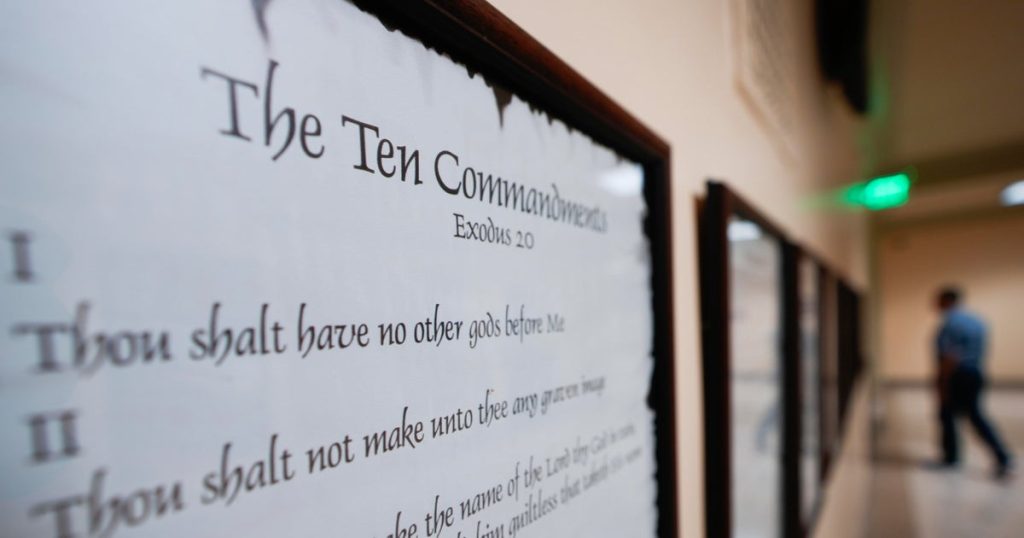 Appeals Court Halts Louisiana Law Mandating Ten Commandments Display in Public Schools