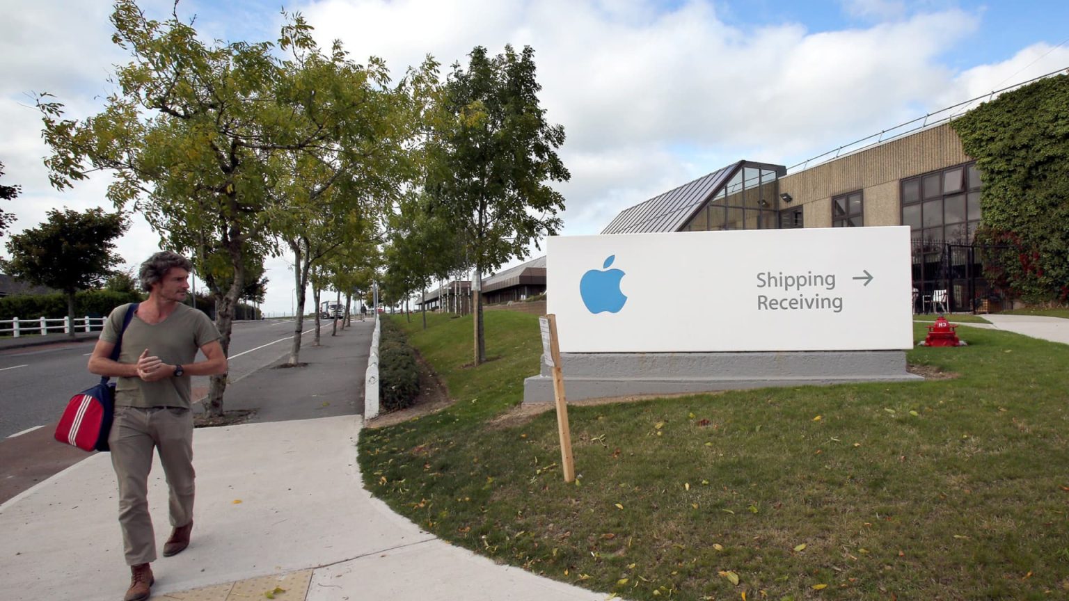 Major Corporations, Including Apple and Microsoft, Receive Tax Breaks from Ireland Operations