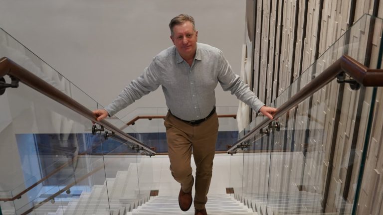 Investor Steve Eisman Focuses on Tariff Impacts Amid Market Uncertainties