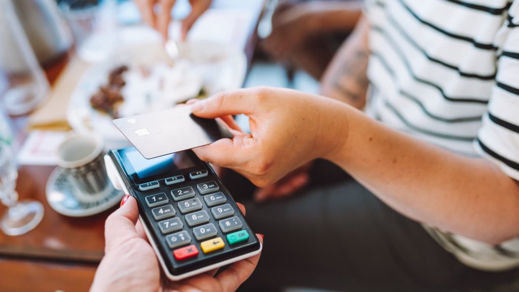 Understanding Credit Cycling: Risks and Mechanisms Explained
