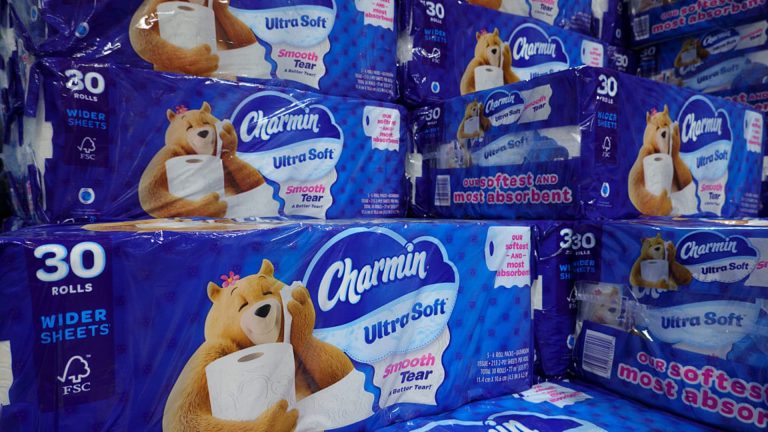 Procter & Gamble to Lay Off 7,000 Amid Restructuring Efforts