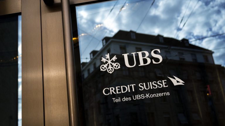 Swiss Government Proposes Stricter Capital Regulations, Impacting Major Banks