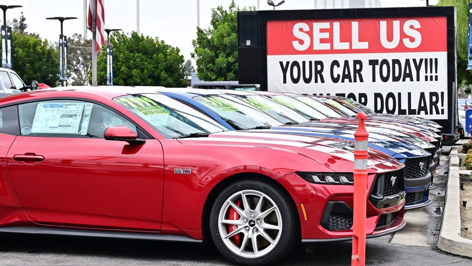 Used Vehicle Prices Decline After Pandemic-Driven Surge