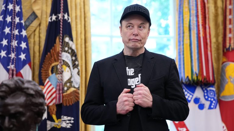 Report Examines Elon Musk's Tenure at the Helm of Major Tech Firms