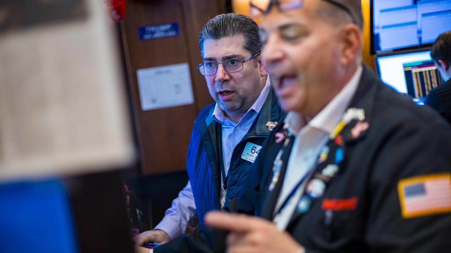 Stock Market Reaches Record High Despite Ongoing Concerns Stock Market Reaches Record High Despite Ongoing Concerns