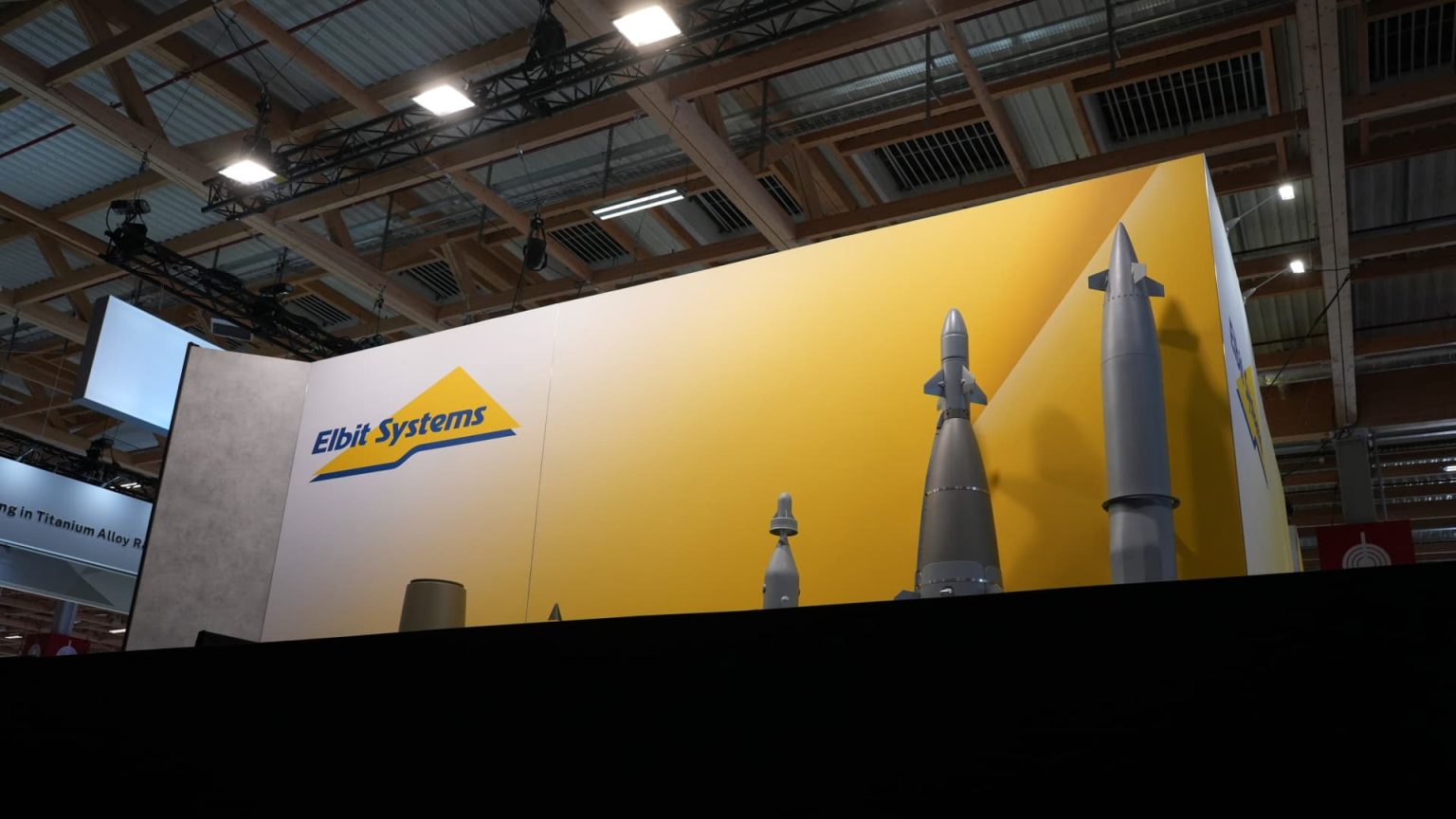 Israeli Defense Firm Absent at Paris Air Show Amid Shutdowns