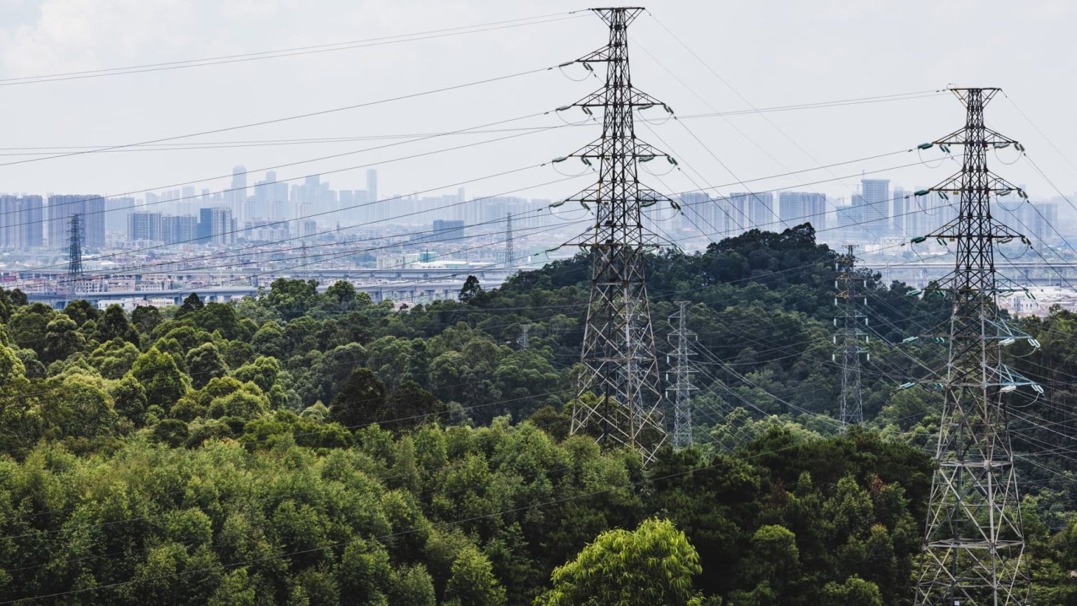 U.S. Households Face Rising Electricity Costs U.S. Households Face Rising Electricity Costs