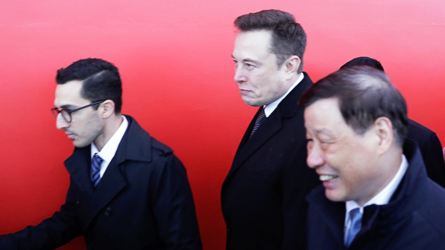 Tesla Manufacturing Chief Omead Afshar Dismissed by Elon Musk