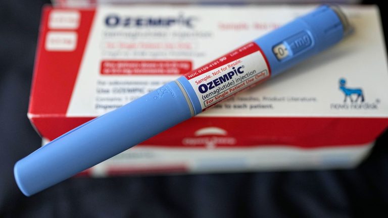 Online Buyers Bypass Prescriptions for Ozempic Weight Loss Solutions