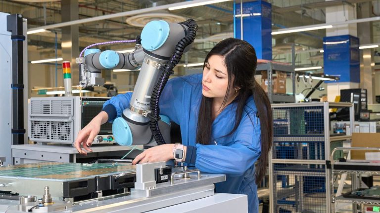Costa Rica Emerges as Latin America's High-Tech Hub