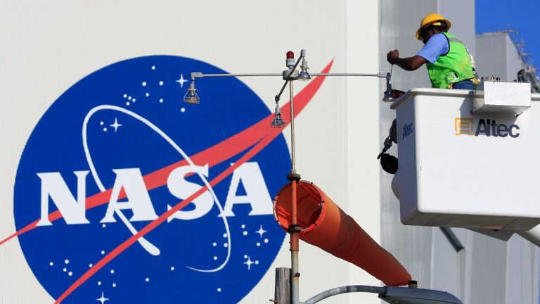 Trump Withdraws Nomination of Musk Associate for NASA Leadershiprolle
