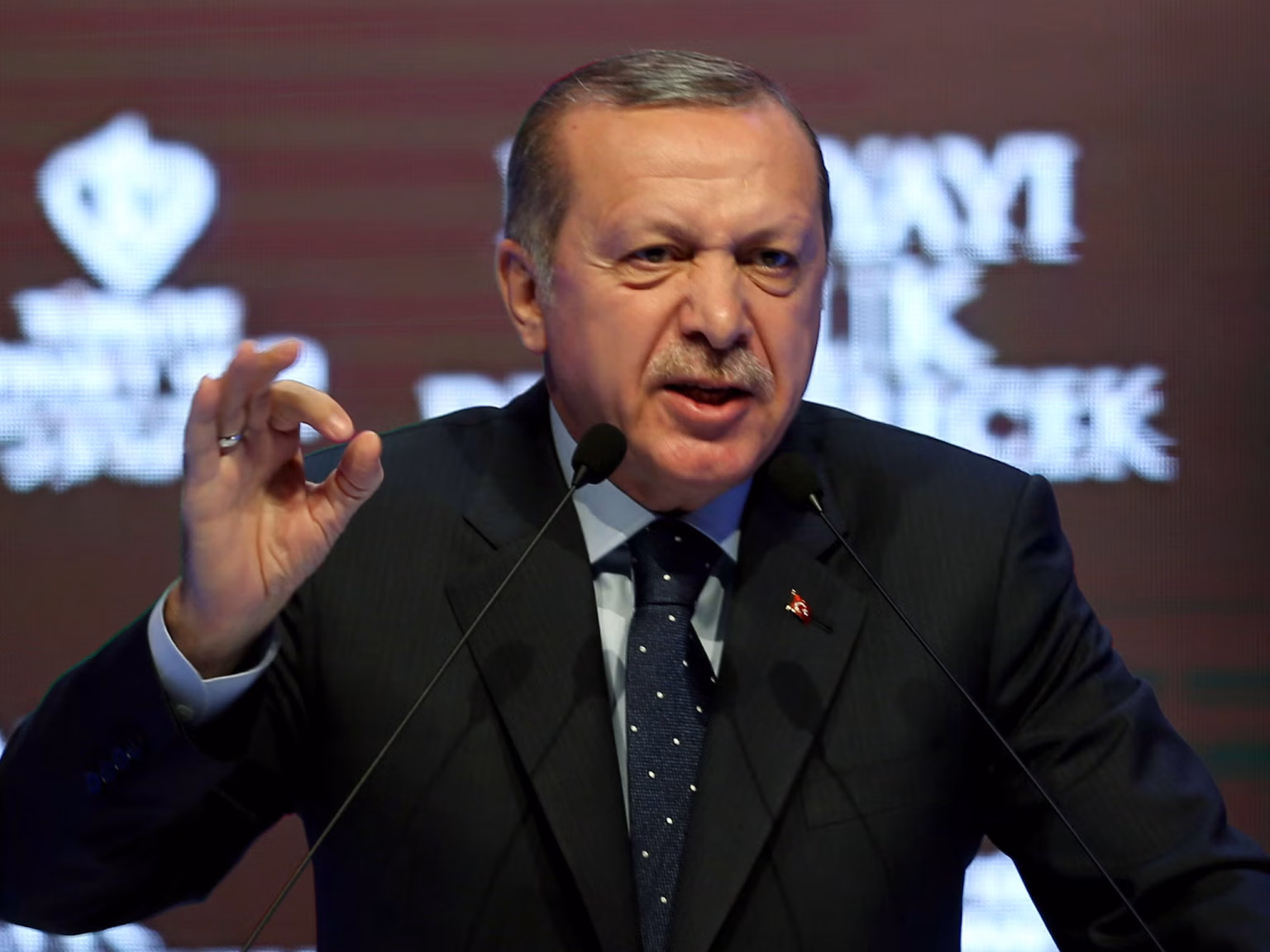 Two More Citizens Jailed For Social Media Posts as Erdoğan's Insult Law Claims New Victims