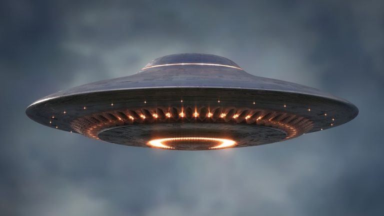 Former NASA Official Urges UFO Believers to Provide Evidence of Alien Encounters