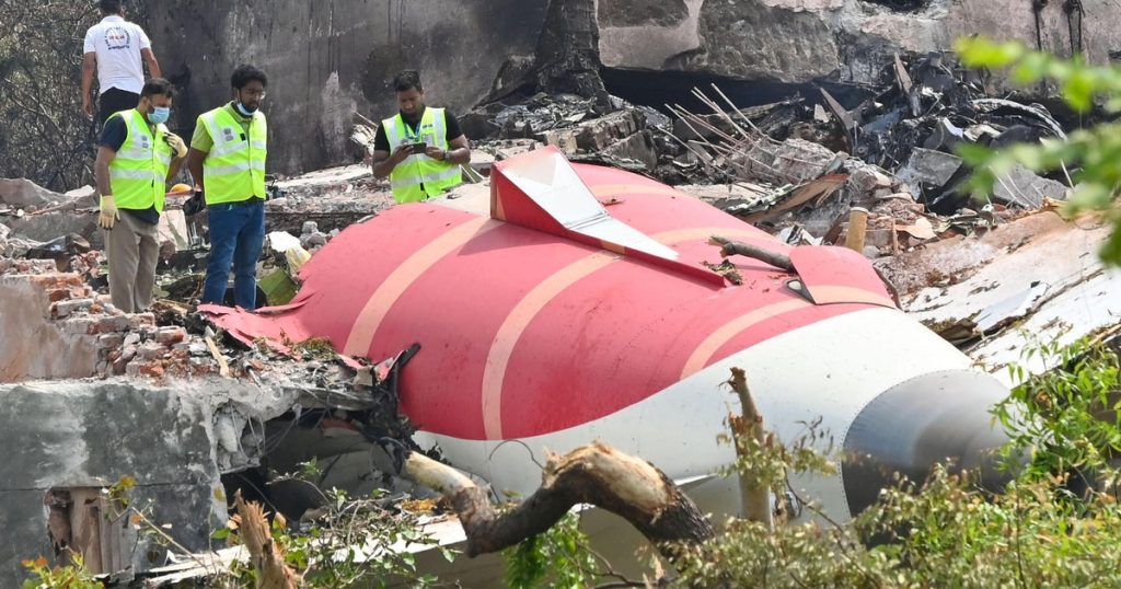 Investigators Recover Second Black Box from Air India Boeing 787 as Crash Cause Inquiry Proceeds