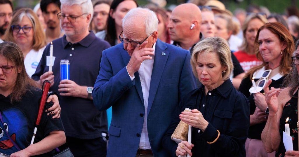 Hundreds Attend Candlelight Vigil for Mark and Melissa Hortman at Minnesota State Capitol
