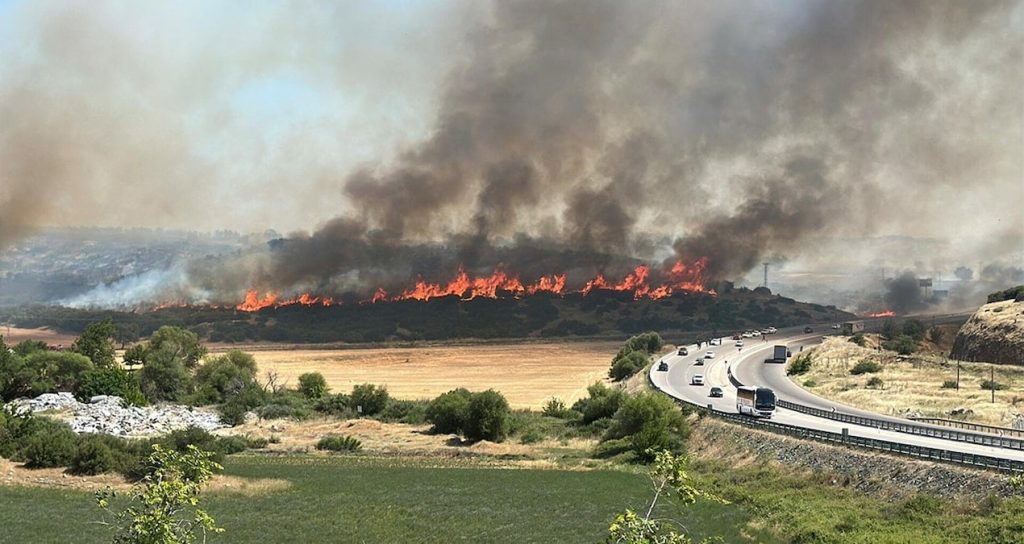 Major Forest Fires Affect Seven Provinces; Air and Land Operations Ongoing