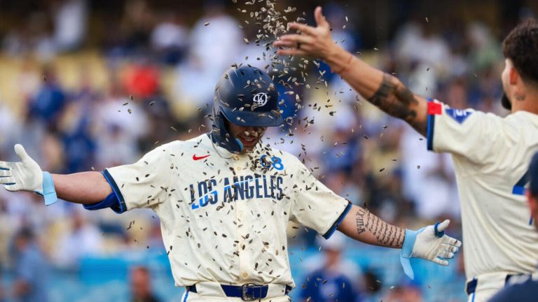 Dodgers Defeat Yankees in Historic Blowout to Clinch Interleague Series