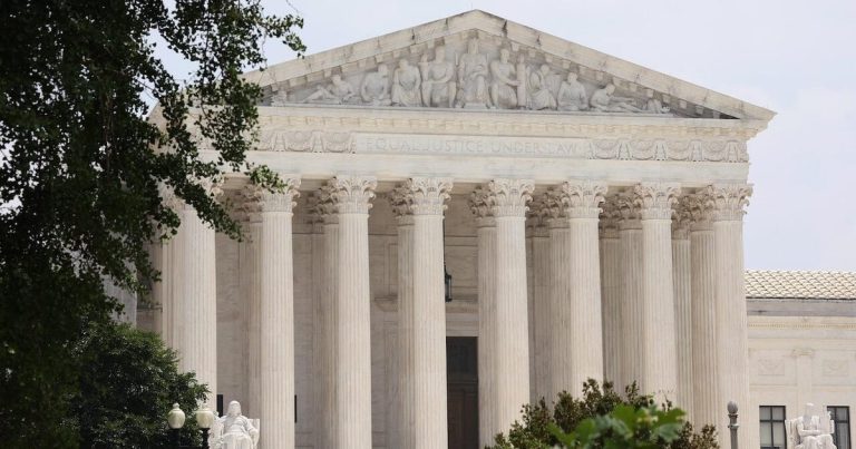 Supreme Court Blocks Orders for DOGE to Disclose Work and Personnel Information