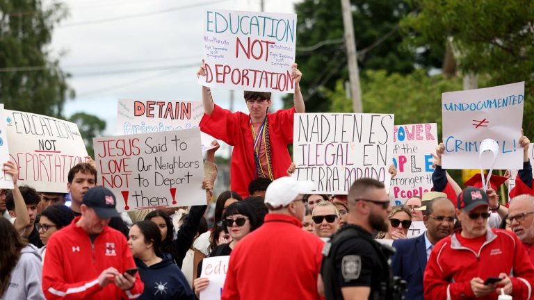 Massachusetts Teen Detained by ICE While En Route to Volleyball Practice