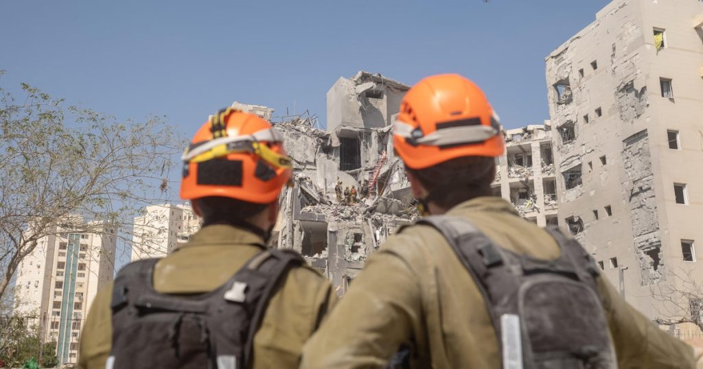 Trump Accuses Israel and Iran of Ceasefire Violations, Calls for Halt to Bombing