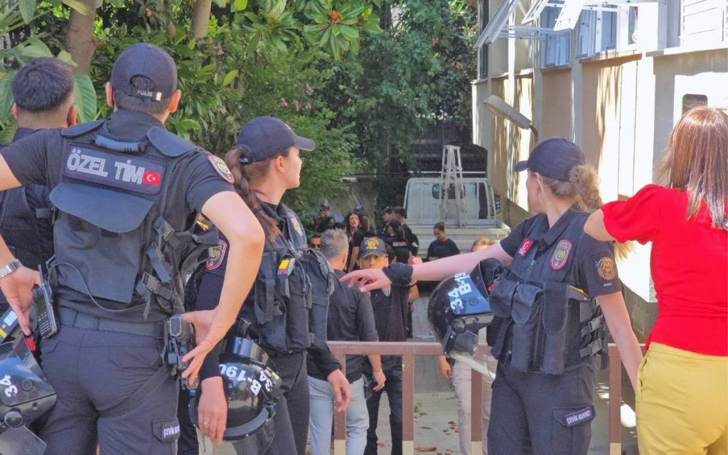 Three LGBTI+ Activists Detained Following İstanbul Pride March Clash