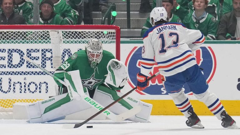 Oettinger Reflects on 'Embarrassing' Experience of Being Pulled in Western Conference Final