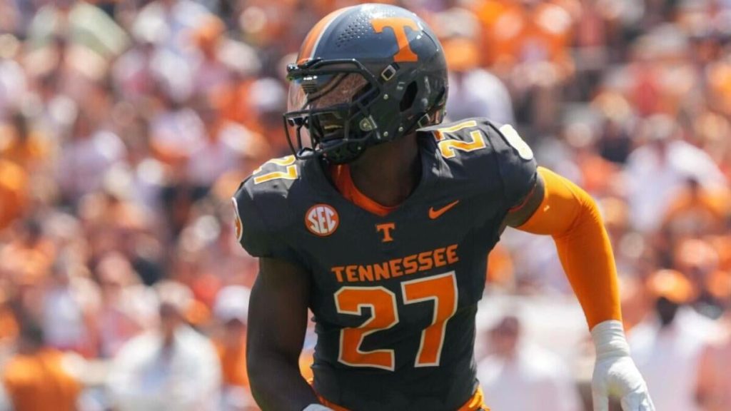 Top NFL Defensive Rookie of the Year Bets: Longshot Leads Over Travis Hunter