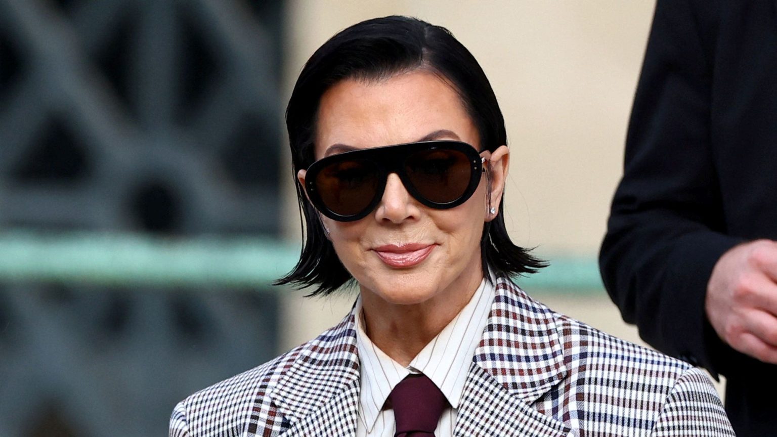 Surgeons Discuss Potential Deep-Plane Facelift Procedure for Kris Jenner